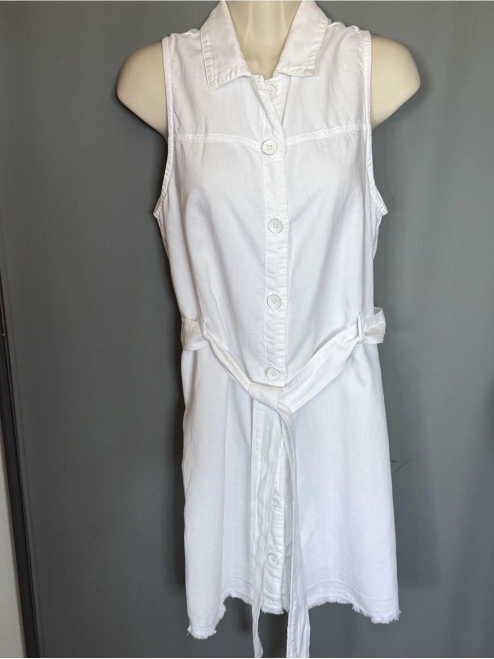 Bella Dahl Sleeveless White Button-Front Shirt Dress with Tie